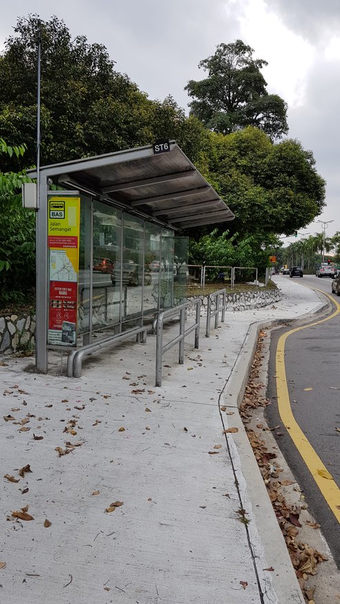 Bagaimana untuk pergi ke Sekolah Rendah Sri Petaling (Selatan) di 