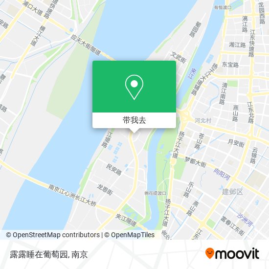 露露睡在葡萄园地图