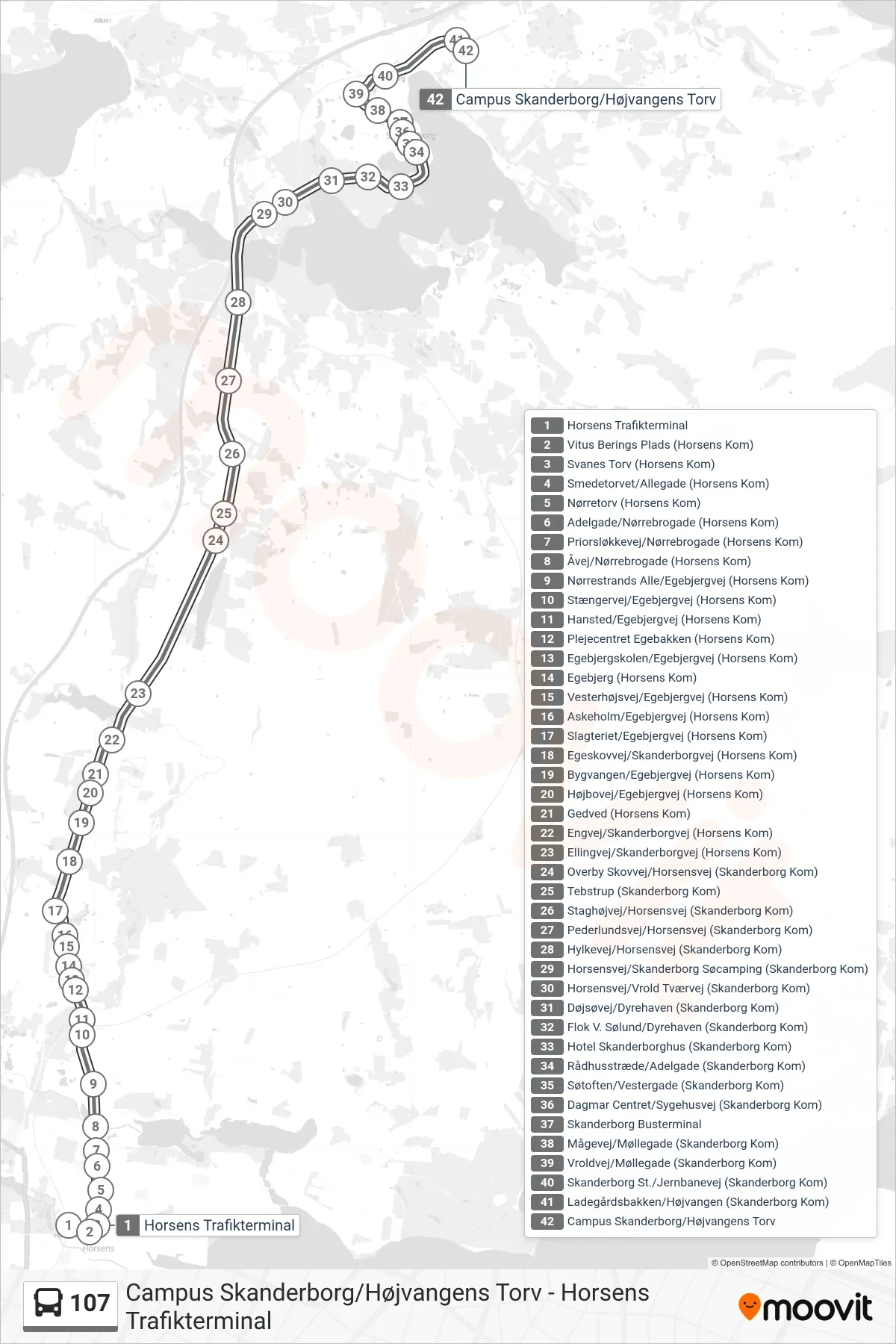 107 bus Linje (Campus Skanderborg Via Skanderborg Station) rute og stop på et kort
