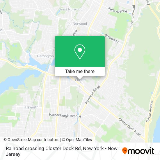 Railroad crossing Closter Dock Rd map