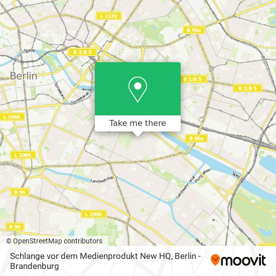 Schlange vor dem Medienprodukt New HQ map