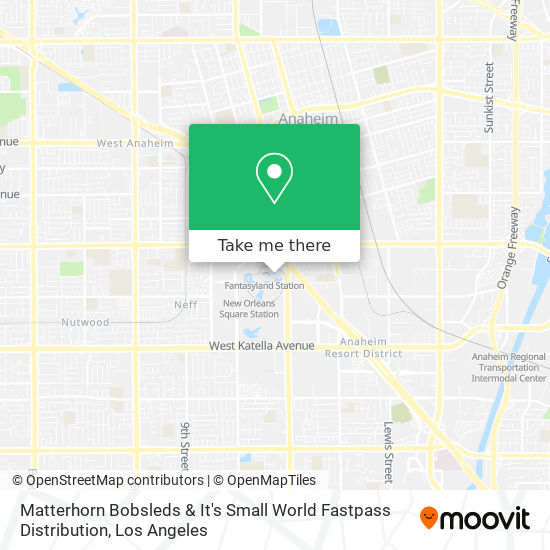 Mapa de Matterhorn Bobsleds & It's Small World Fastpass Distribution