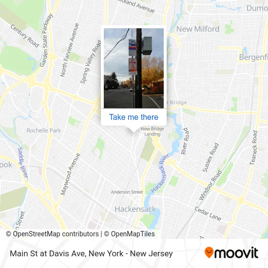 Main St at Davis Ave map