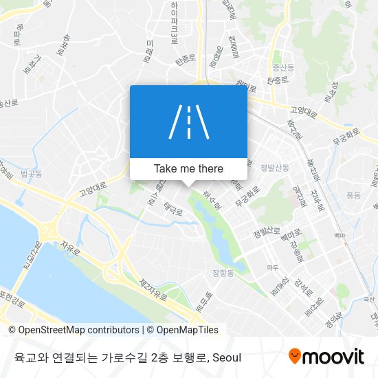 육교와 연결되는 가로수길 2층 보행로 map