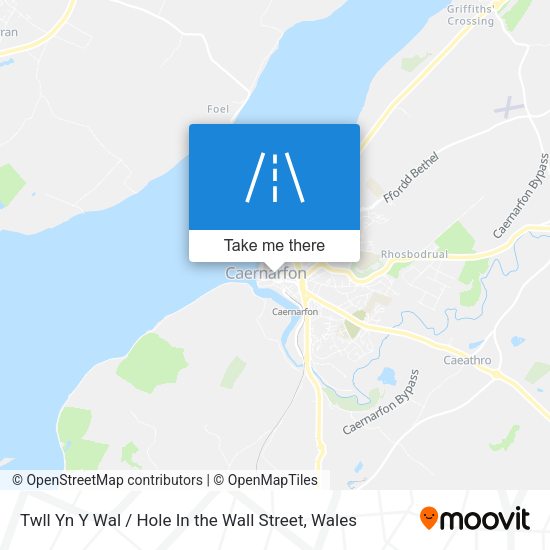 Twll Yn Y Wal  /  Hole In the Wall Street map