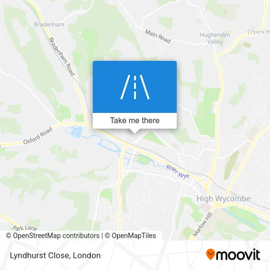 Lyndhurst Close map